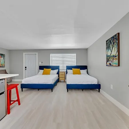 The Shell On Walnut Studio With Bath Hollywood Beach Free Parking Dania Beach Exterior photo
