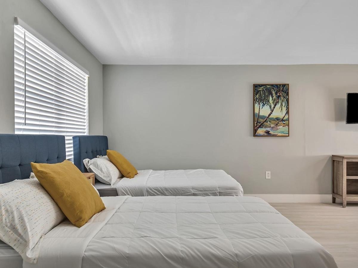 The Shell On Walnut With Bath Hollywood Free Parking *