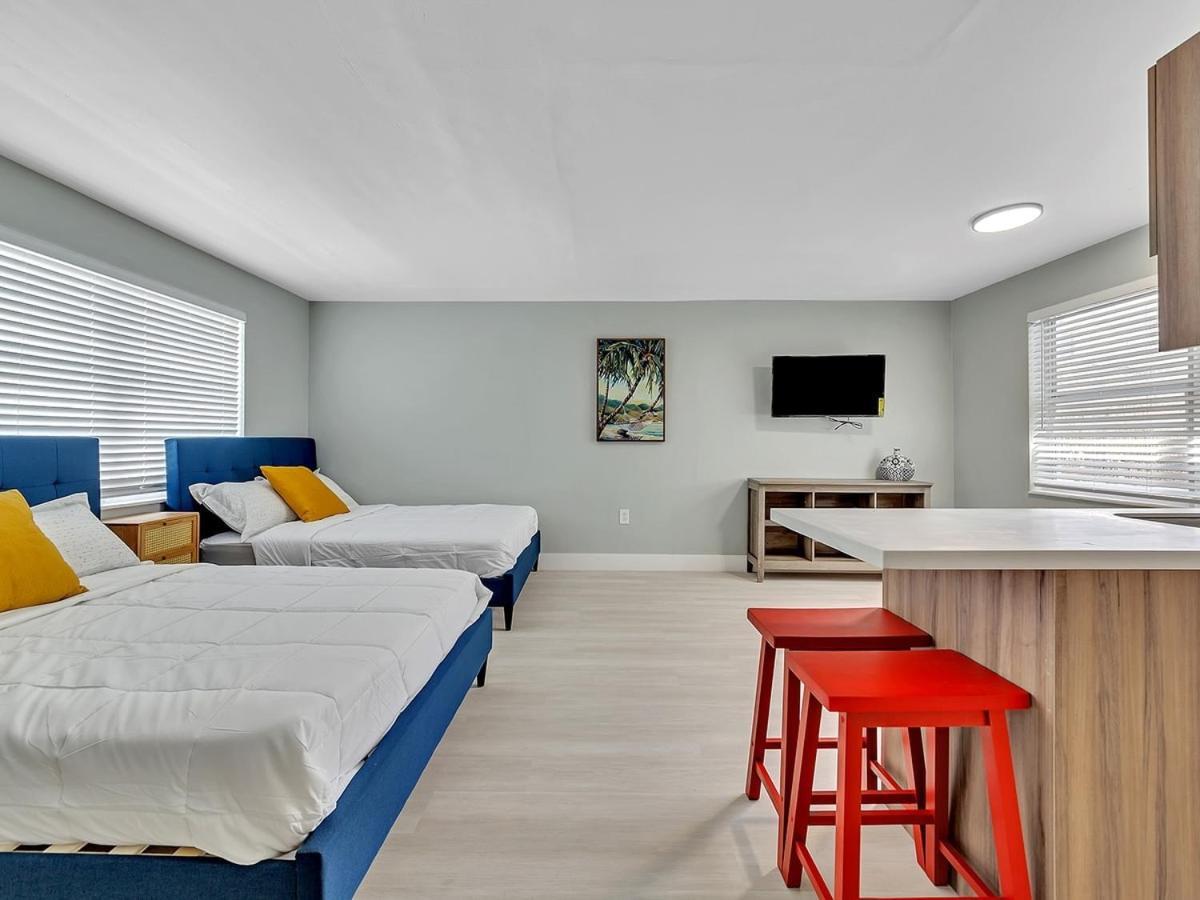 Apartment The Shell On Walnut With Bath Hollywood Free Parking Dania Beach